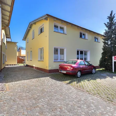 아파트 Ferienwohnung Ahlbeck 7 *